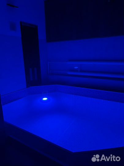 Сауна с бассейном