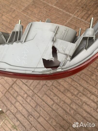 Фара задняя левая тайота камри