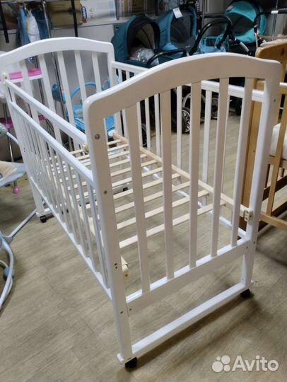 Кровать-качалка-колесо