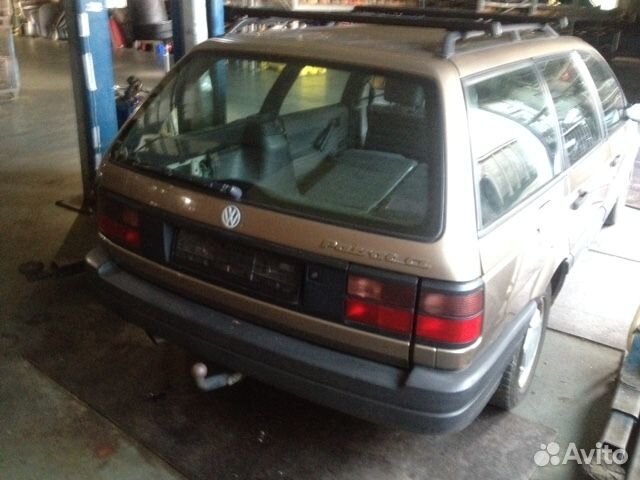 Разбор на запчасти Volkswagen Passat 3 1988-1993
