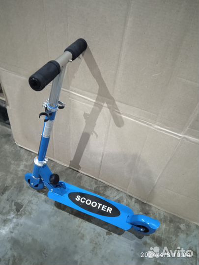 Детский самокат 