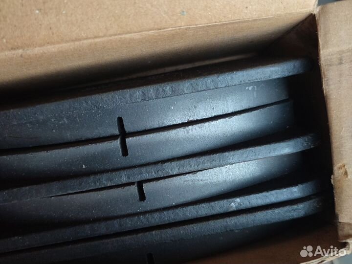 Тормозные колодки УАЗ Хантер Патриот