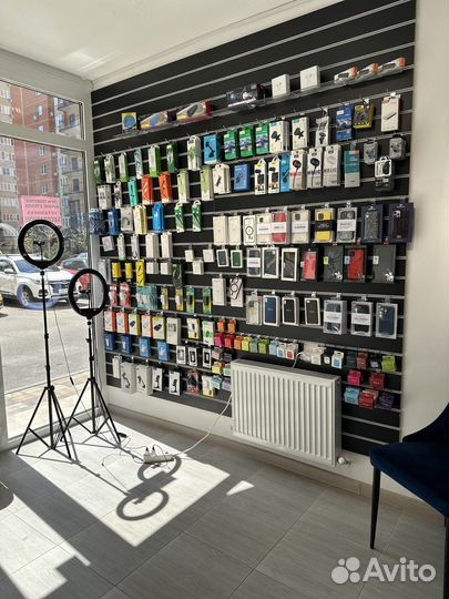 Готовый бизнес магазин аксессуаров и техники