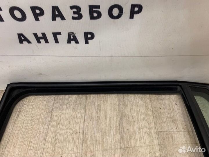 Стекло заднее левое Dodge Caliber 2007