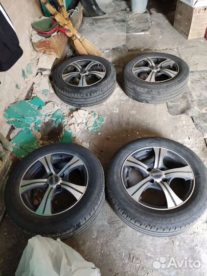 Диски Tech Line 410 5.5x14 4/100 ET49 D56.6