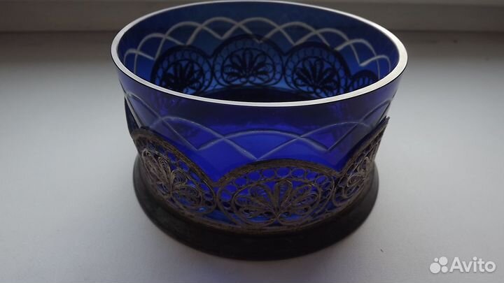 Конфетница мельхиор СССР кобальтовое стекло
