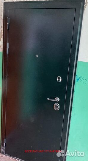 Дверь входная с зеркалом с бесплатной установкой