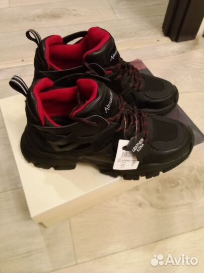 Кроссовки натуральная кожа