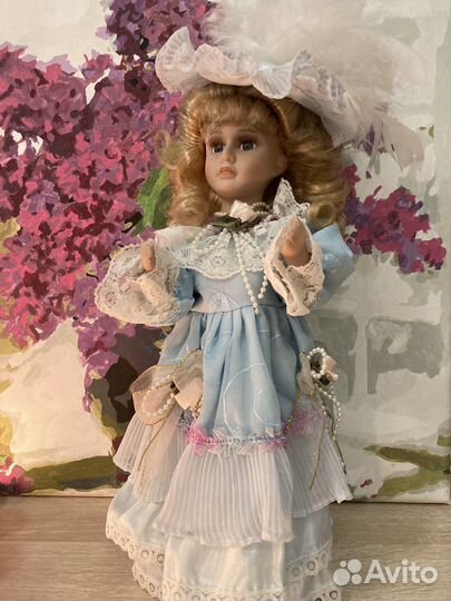 Кукла фарфоровая коллекционная