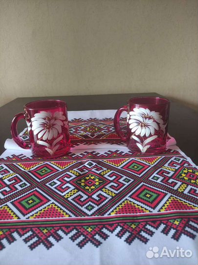 Кружки из рубинового стекла