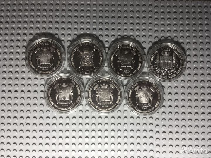 8 Медалей из серии Гербы городов, губерний ри