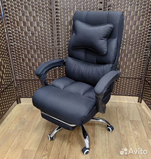 Компьютерное игровое геймерское кресло