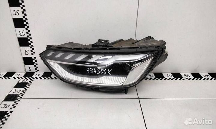 Фара левая Audi A4/RS4