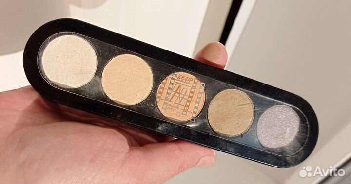 Тени для век Make Up Atelier Paris