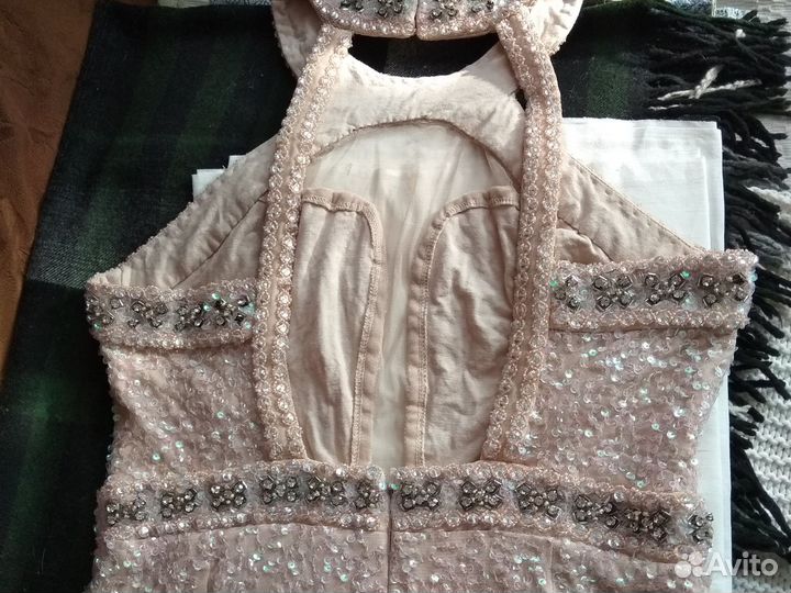 Наряд для девушки бу р44