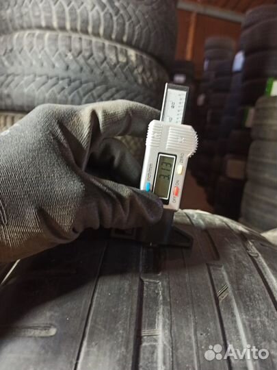 Nokian Tyres Hakka Black SUV 235/60 R18 107W