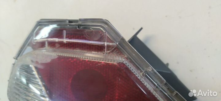 Фара птф задняя левая Toyota RAV4 CA40 дефект