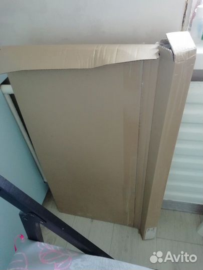 Защитное стекло для фартука с полкой