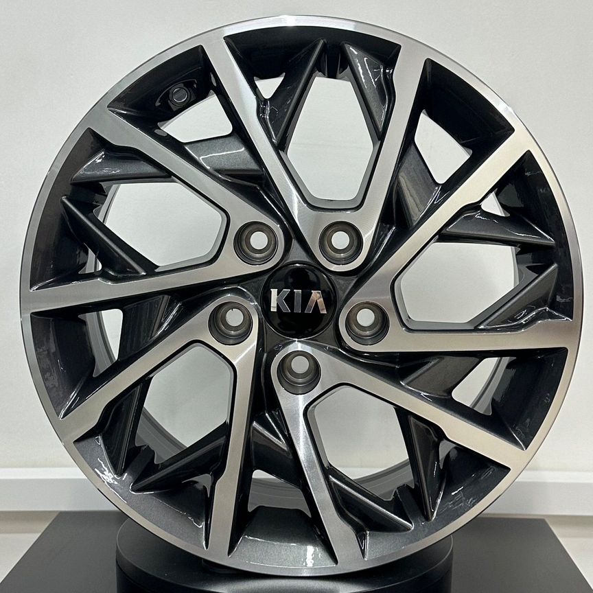 Литые диски Stuttgart 6.5×R16 5×114.3