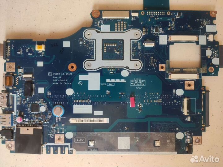 Acer E1-532 (V5WE2 LA-9532P Rev:1a)