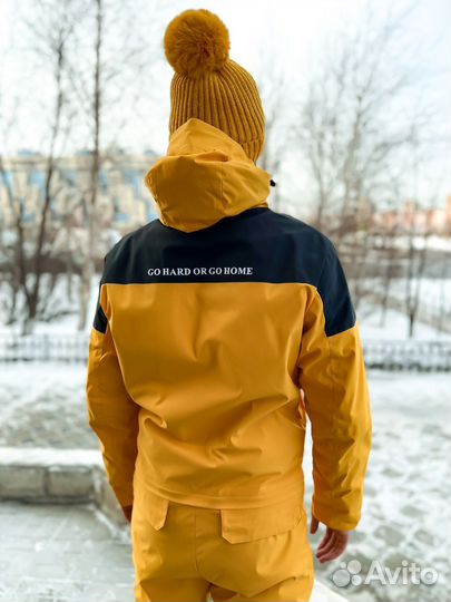 Комбинезон мужской горнолыжный оранжевый