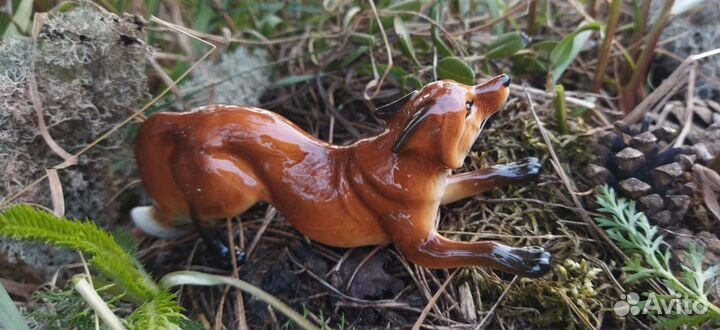 Фарфоровая статуэтка Лиса-плутовка афз