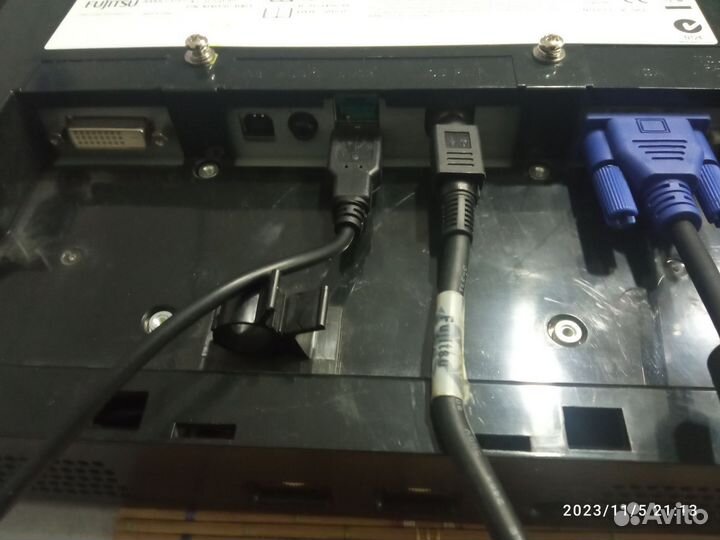 Сенсорный монитор 15 дюймов