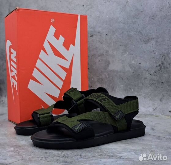 Сандалии nike