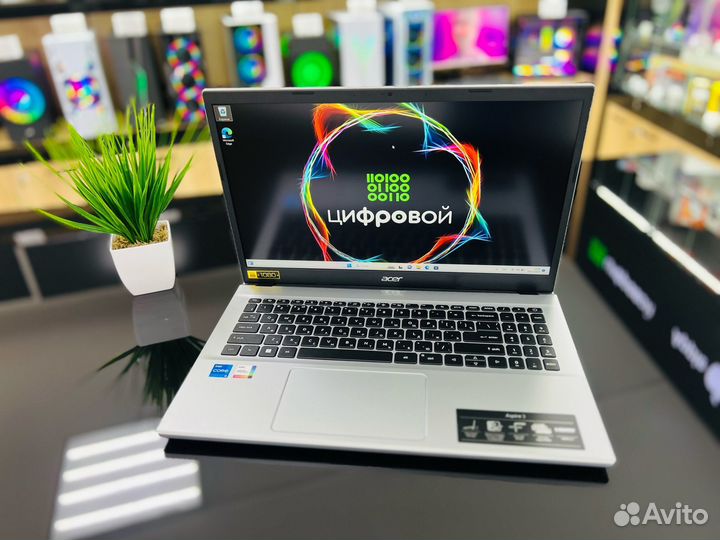 Мощный ноутбук Acer 15,6 IPS Core i5-1235U/8Gb/512