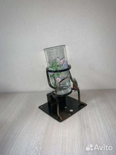 Подстаканник на зимней рыбалке