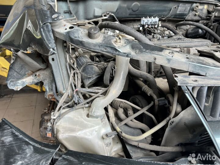 Mitsubishi Outlander 2.0 МТ, 2006, битый, 220 000 км