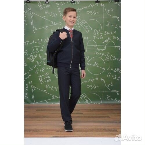 Школьный костюм на мальчика 134 140 темно синий