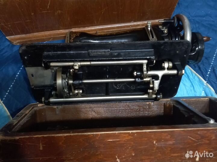 Швейная машина Подольск ручная