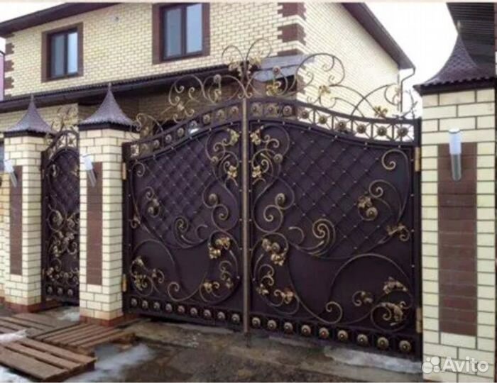 Ворота кованые