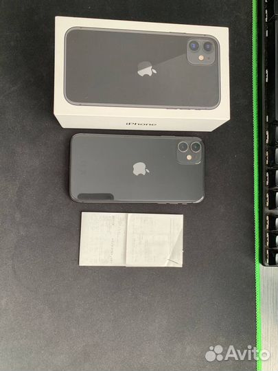 iPhone 11, 64 ГБ