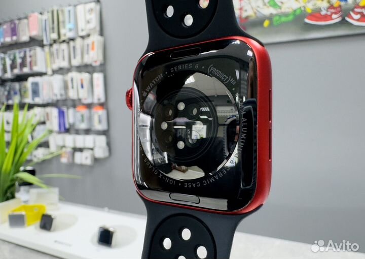 Новые Apple Watch Red Product 6 44mm Оригинал