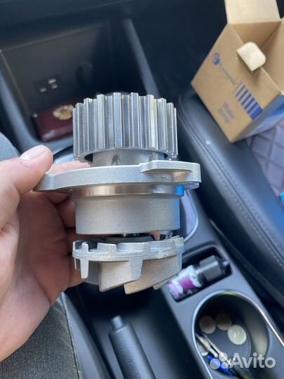 Насос водяной (помпа)