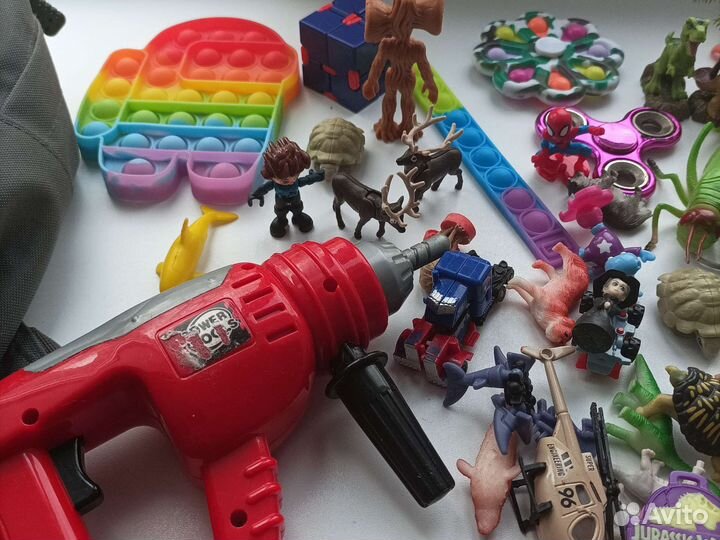 Игрушки для мальчика пакетом