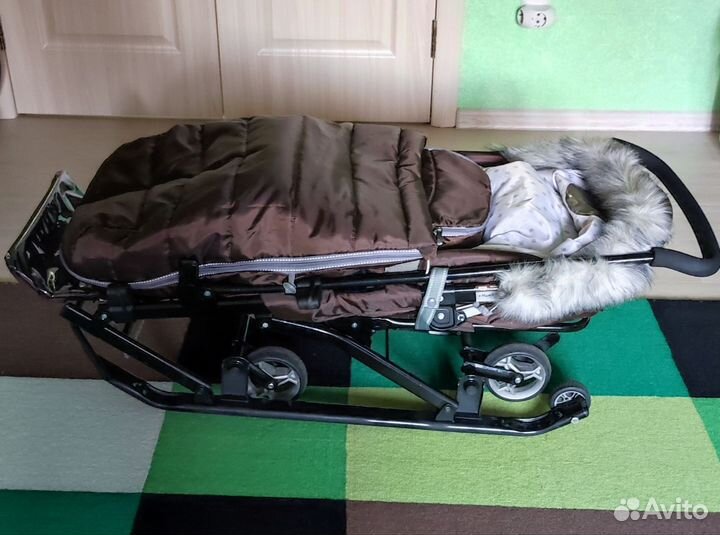 Детские санки с колесами