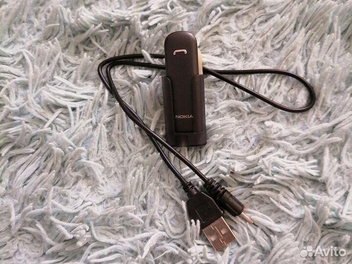 Bluetooth гарнитура nokia
