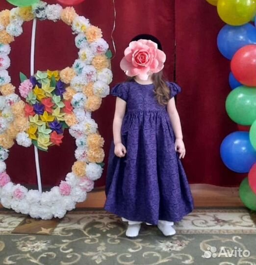 Платья на девочек