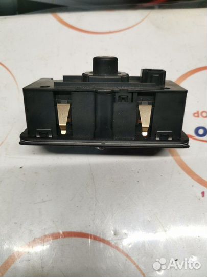 Блок управления светом Volvo V60 2.0 дизель D5204T