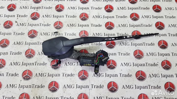 Трапеция дворников на Mercedes benz W208