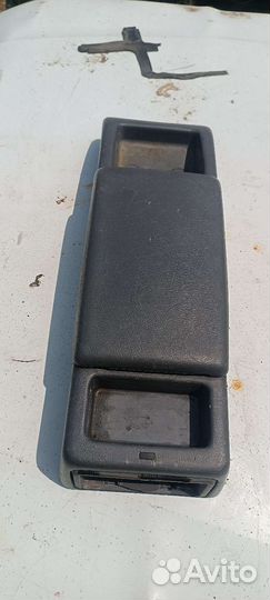 Подлокотник toyota Таун айс