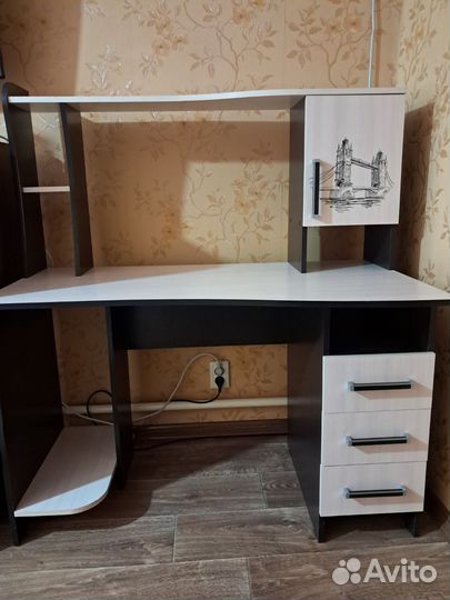 Компьютерный стол бу
