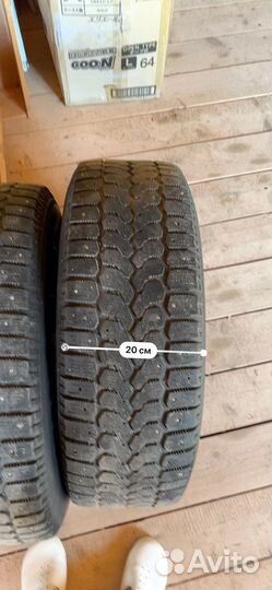 Yokohama Ice Guard F700Z R16