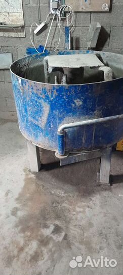 Продам Вибропресс,бетоноешалку 450 литров