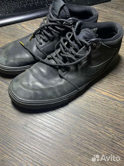 Nike sb portmore mid