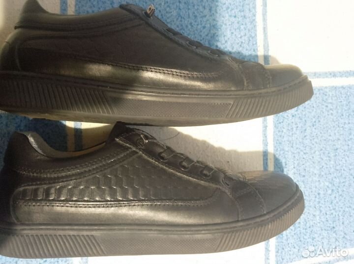 Ботинки мужские 39 размер