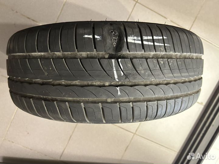 Pirelli Cinturato P1 Verde 195/50 R15